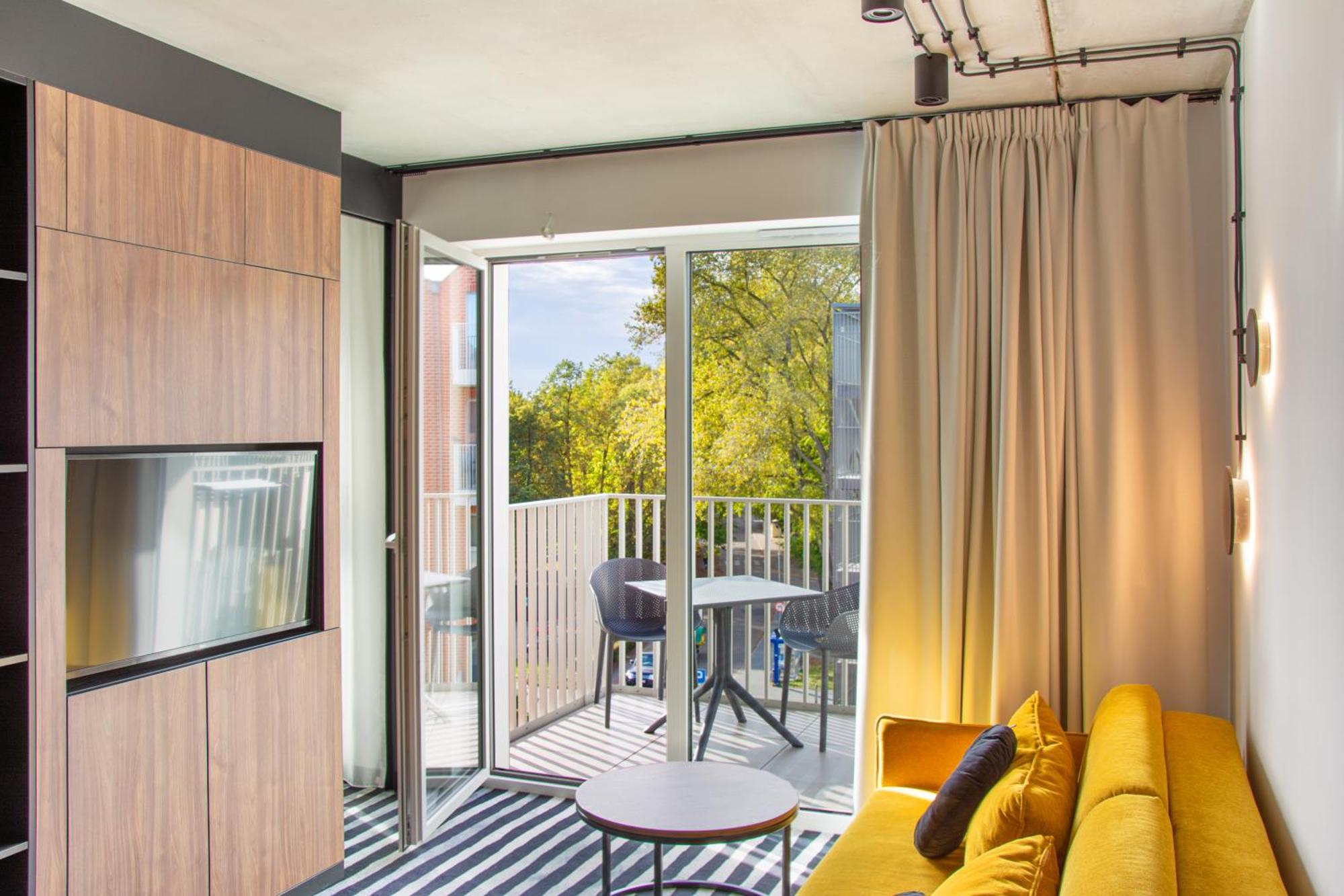 Rentplanet - Port Apartment *